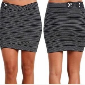 BCBG stripped black mini skirt bodycon bandage